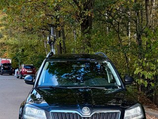 2014 Skoda Yeti I Рестайлинг, чёрный, 1350000 рублей, вид 2