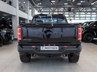 2025 Ram 1500 RHO V Рестайлинг, чёрный, 13200808 рублей, вид 5