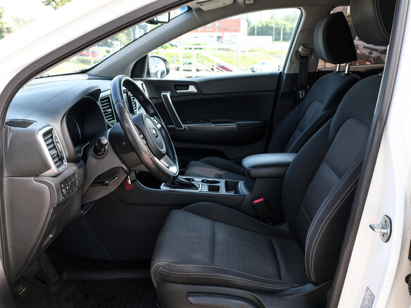 2018 Kia Sportage IV Рестайлинг, белый - вид 15