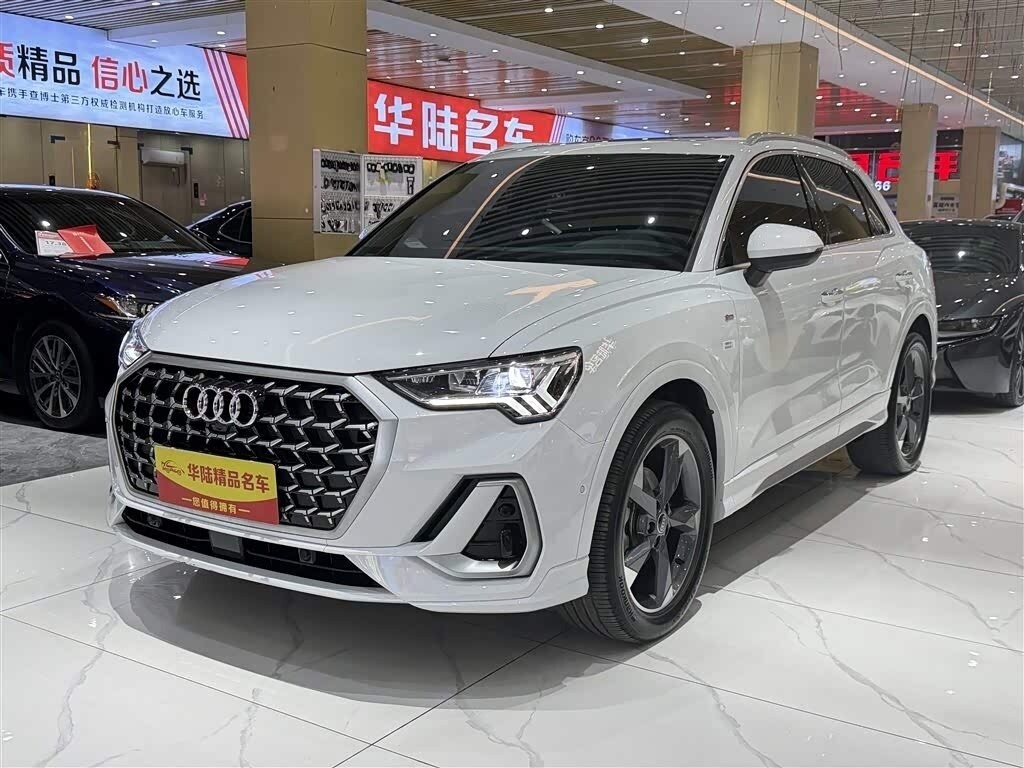 Открыть фотографии: Audi Q3 II (F3)