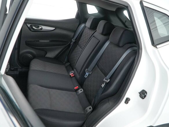2017 Nissan Qashqai II, белый, 1879999 рублей - вид 8