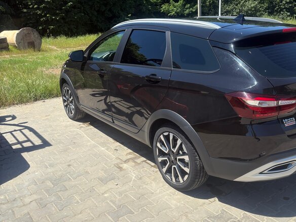 2024 Lada (ВАЗ) Vesta SW Cross I Рестайлинг (NG), чёрный, 1435000 рублей - вид 8