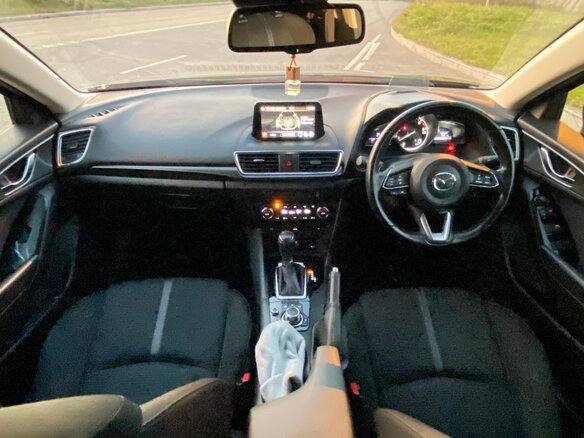 2016 Mazda Axela III Рестайлинг, серый, 1450000 рублей - вид 10
