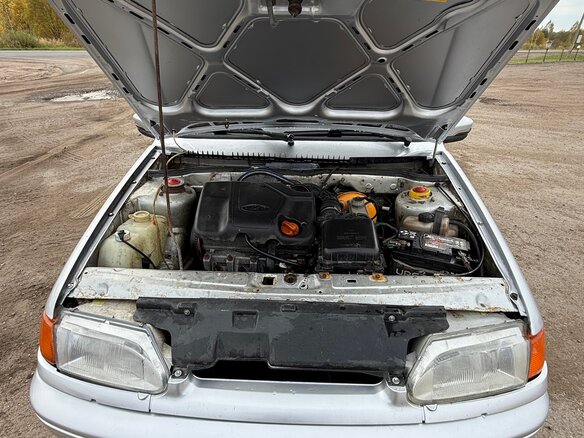 2005 Lada (ВАЗ) 2115, серебристый, 120000 рублей - вид 5