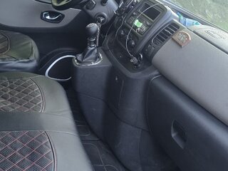 2018 Nissan NV300, серебристый, 2100000 рублей, вид 5