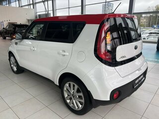 2019 Kia Soul II Рестайлинг, белый, 1595000 рублей, вид 4