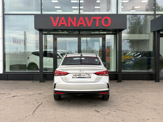 2021 Hyundai Solaris II Рестайлинг, серый, 1585000 рублей, вид 5