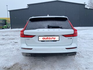 2021 Volvo V60 Cross Country II, белый, 4750000 рублей, вид 5