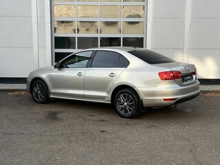 2012 Volkswagen Jetta VI, жёлтый, 950000 рублей, вид 3