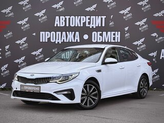 2019 Kia Optima IV Рестайлинг, белый, 1390000 рублей, вид 3