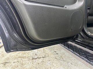 2007 Nissan Pathfinder III, чёрный, 900000 рублей, вид 5