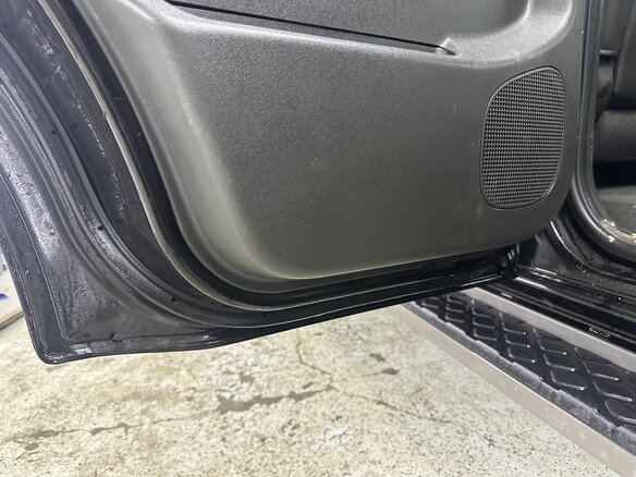 2007 Nissan Pathfinder III, чёрный, 900000 рублей - вид 4
