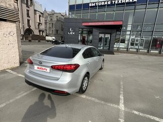 2017 Kia Cerato III Рестайлинг (Classic), серебристый, 1290000 рублей, вид 4