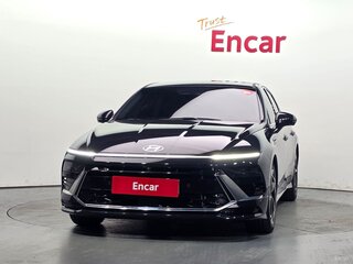 2023 Hyundai Sonata VIII (DN8) Рестайлинг, чёрный, 2080000 рублей, вид 2
