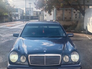 1998 Mercedes-Benz E-Класс 240 II (W210, S210), синий, 600000 рублей, вид 1