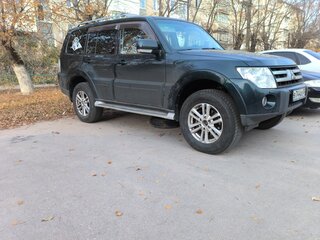 2008 Mitsubishi Pajero IV, зелёный, 1600000 рублей, вид 3