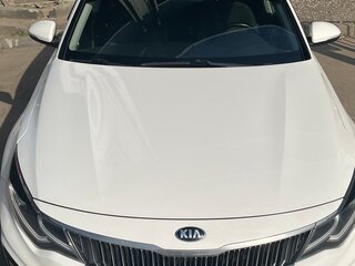 2020 Kia Optima IV Рестайлинг, белый, 1650000 рублей, вид 2