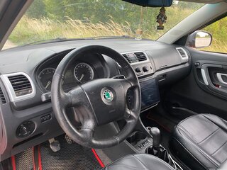 2008 Skoda Fabia II, красный, 280000 рублей, вид 4