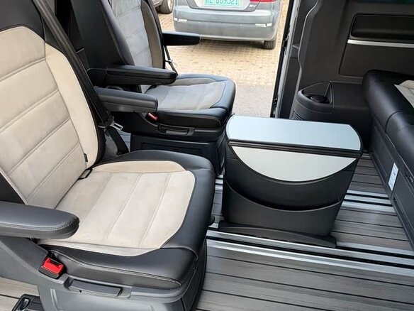 2018 Volkswagen Multivan T6, белый, 6775000 рублей - вид 23