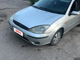 2004 Ford Focus I Рестайлинг, серебристый, 165000 рублей, вид 2