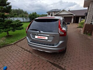 2015 Volvo XC60 I Рестайлинг, серебристый, 2190000 рублей, вид 3