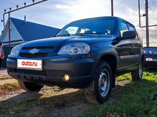 2016 Chevrolet Niva I Рестайлинг, чёрный, 700000 рублей, вид 1