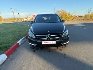 2013 Mercedes-Benz B-Класс 180 II (W246), чёрный, 1300000 рублей, вид 1