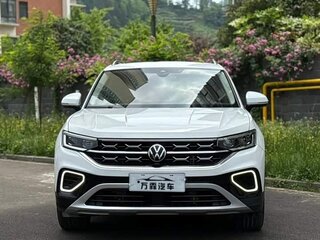 2021 Volkswagen Tayron I, белый, 1820000 рублей, вид 2
