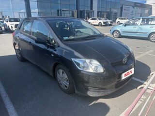 2009 Toyota Auris I, чёрный, 595000 рублей, вид 2