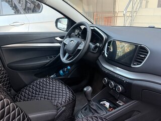 2025 Lada (ВАЗ) Vesta I Рестайлинг (NG), чёрный, 1600000 рублей, вид 3