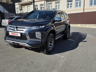 2022 Mitsubishi Pajero Sport III Рестайлинг, серый, 5200000 рублей, вид 4