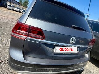 2018 Volkswagen Teramont I, серый, 2550000 рублей, вид 2