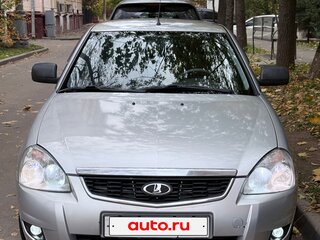 2014 Lada (ВАЗ) Priora I Рестайлинг, серебристый, 700000 рублей, вид 2