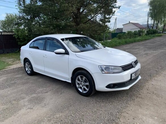 2014 Volkswagen Jetta VI, белый, 820000 рублей - вид 2