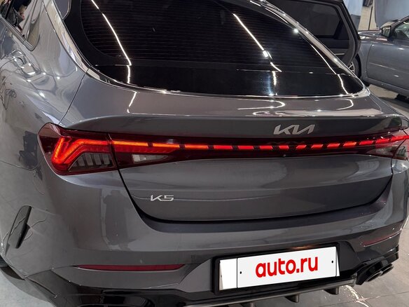 2023 Kia K5 III, серый, 3570000 рублей - вид 7