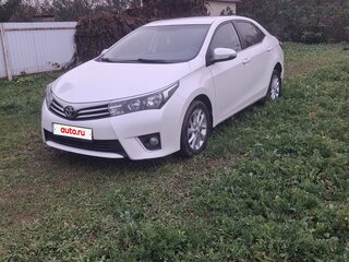 2014 Toyota Corolla XI (E160, E170, E180), белый, 1299999 рублей, вид 1