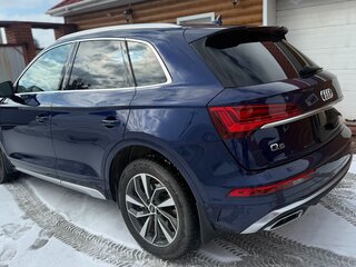2022 Audi Q5 45 TFSI II (FY) Рестайлинг, синий, 5000000 рублей, вид 3