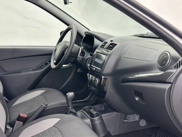 2026 Lada (ВАЗ) Granta Cross I Рестайлинг, серебристый, 1386000 рублей - вид 10