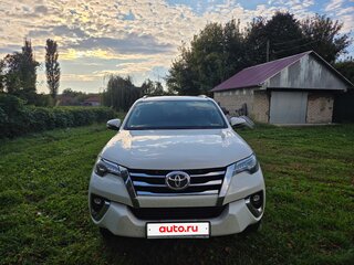 2019 Toyota Fortuner II, белый, 3700000 рублей, вид 1