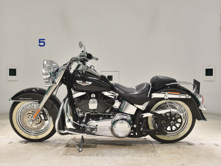 2009 Harley-Davidson Softail Deluxe, чёрный, 950000 рублей, вид 2