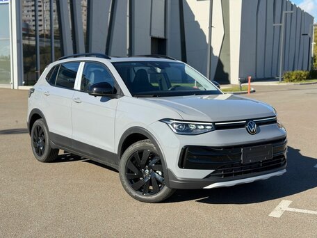 Volkswagen Tharu XR