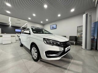 2026 Lada (ВАЗ) Vesta I Рестайлинг (NG), белый, 1735000 рублей, вид 3