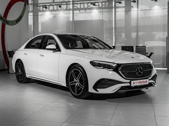 2025 Mercedes-Benz E-Класс 300 VI (W214, S214), белый - вид 3