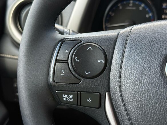 2017 Toyota RAV4 IV (XA40) Рестайлинг, белый - вид 15