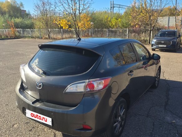 2011 Mazda 3 II (BL), серый, 760000 рублей - вид 3