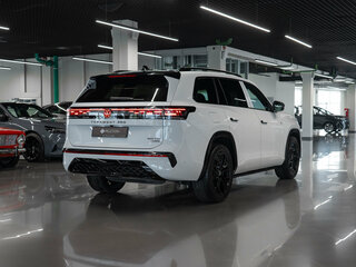 2026 Volkswagen Teramont Pro II (China Market), белый, 6215000 рублей, вид 4