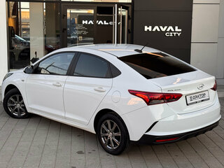 2020 Hyundai Solaris II Рестайлинг, белый, 1545000 рублей, вид 5