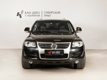 2008 Volkswagen Touareg I Рестайлинг, чёрный, 772000 рублей, вид 2