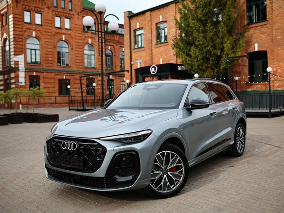2026 Audi Q5 L III (GU), серый, 6300000 рублей