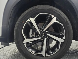 2022 Chevrolet TrailBlazer III, белый, 2400000 рублей, вид 4